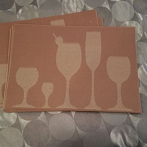 Decorative placemats 18" x 12" Brown/Tan